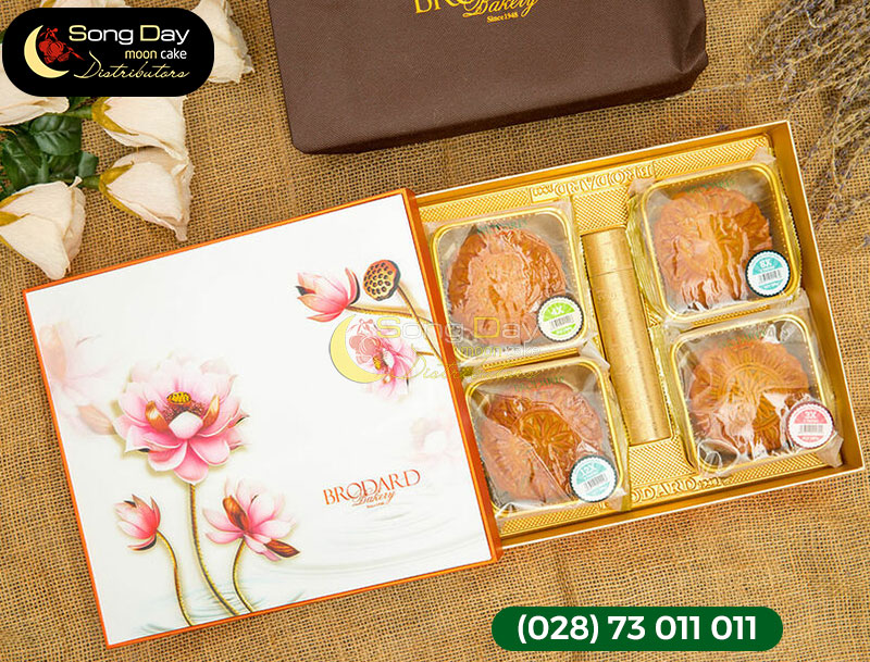 hộp 4 bánh trung thu brodard 2020
