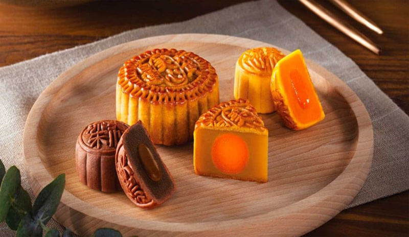 bữa ăn chính thay bằng bánh trung thu được không